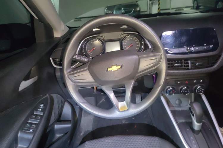 Used Chevrolet Cavalier 2021 325T Automatic Enjoyment Edition Steering Wheel