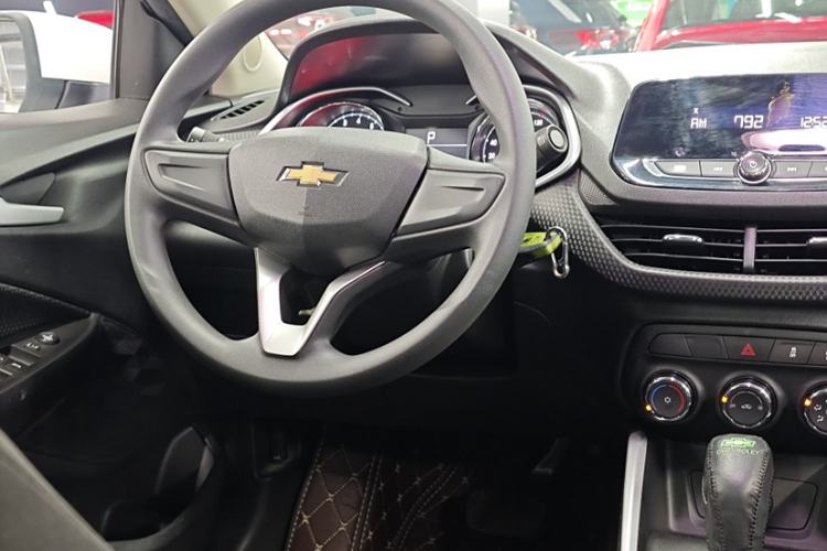 Used Chevrolet Cavalier 2021 325T Automatic Enjoyment Edition Steering Wheel