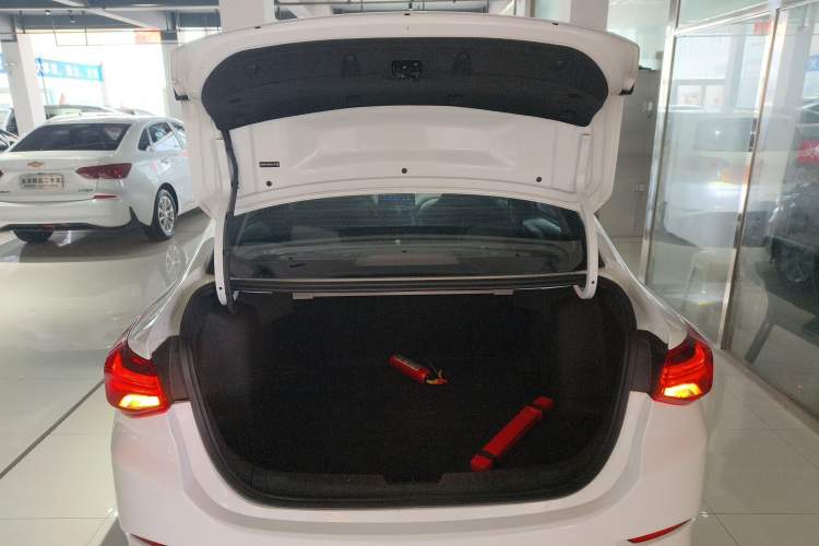 Used Chevrolet Cavalier 2021 325T Automatic Enjoyment Edition Trunk