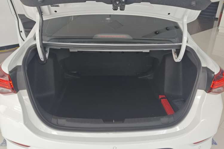 Used Chevrolet Cavalier 2021 325T Automatic Enjoyment Edition Trunk