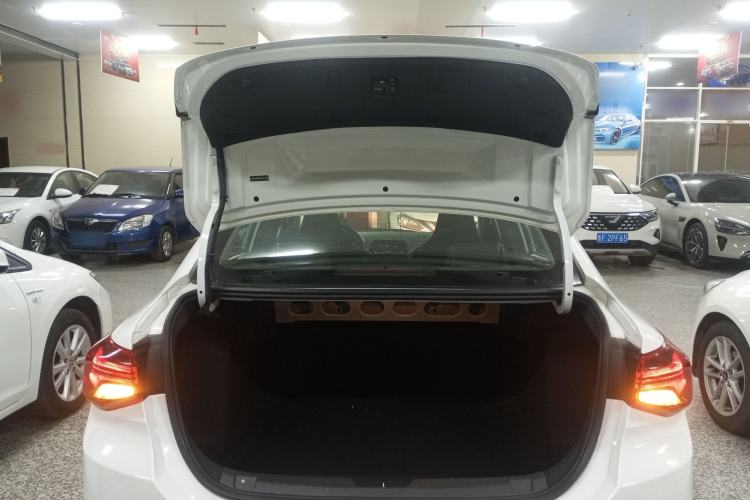 Used Chevrolet Cavalier 2021 325T Automatic Enjoyment Edition Trunk