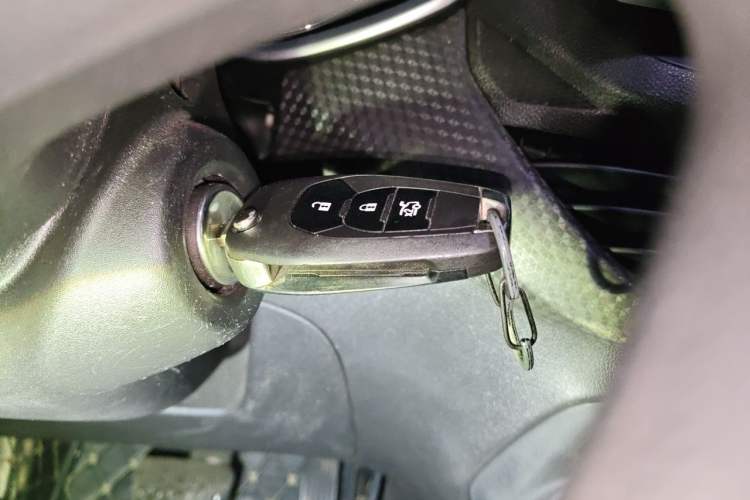 Used Chevrolet Cavalier 2021 325T Automatic Enjoyment Edition Vehicle Key