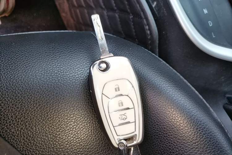 Used Chevrolet Cavalier 2021 325T Automatic Enjoyment Edition Vehicle Key
