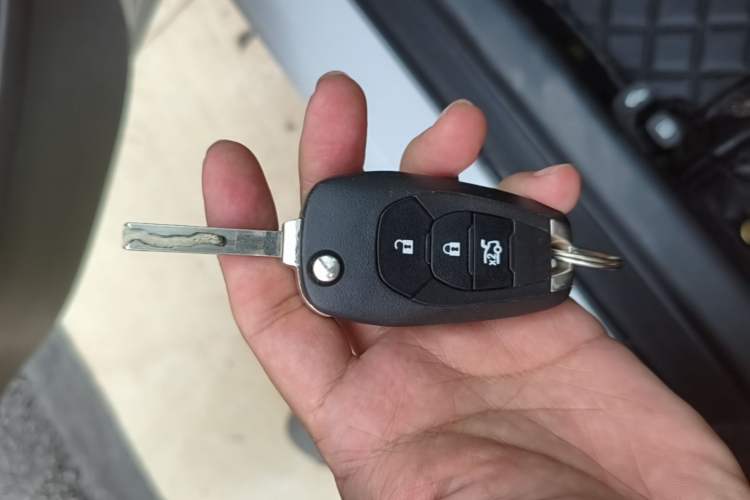 Used Chevrolet Cavalier 2021 325T Automatic Enjoyment Edition Vehicle Key