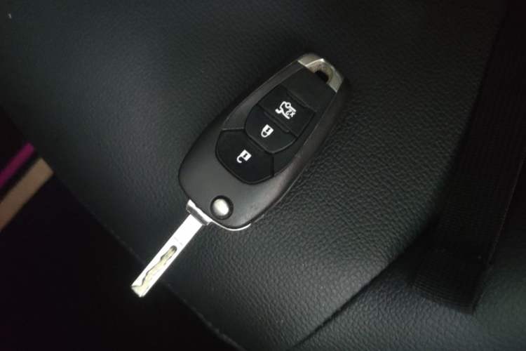 Used Chevrolet Cavalier 2021 325T Automatic Enjoyment Edition Vehicle Key