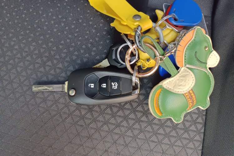 Used Chevrolet Cavalier 2021 325T Automatic Enjoyment Edition Vehicle Key