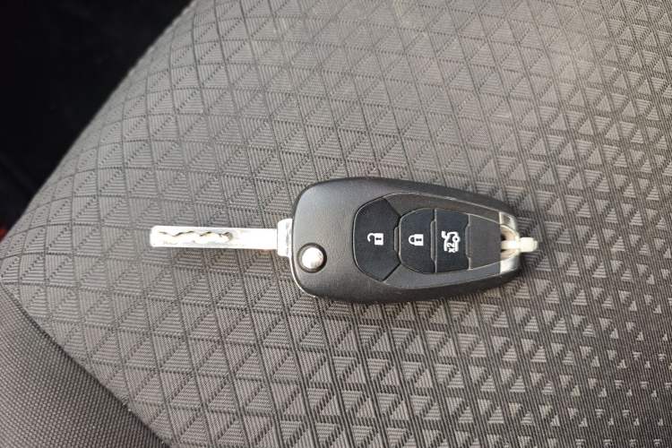 Used Chevrolet Cavalier 2021 325T Automatic Enjoyment Edition Vehicle Key