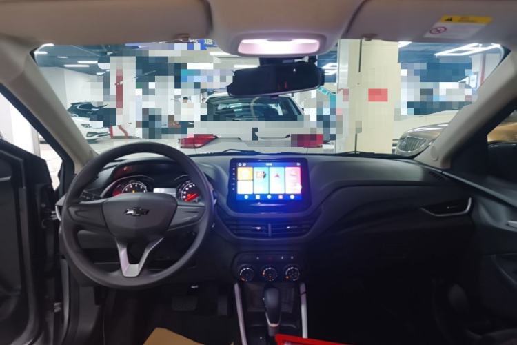 Used Chevrolet Cavalier 2022 325T Automatic Enjoyment Edition Center Console