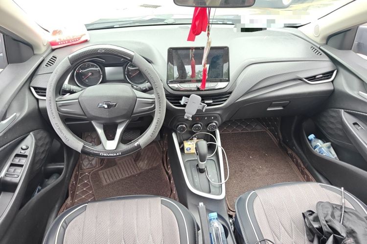 Used Chevrolet Cavalier 2022 325T Automatic Enjoyment Edition Center Console
