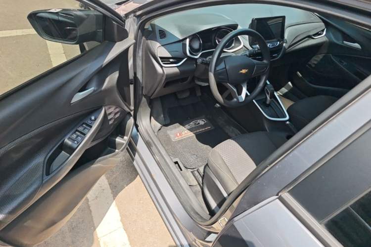 Used Chevrolet Cavalier 2022 325T Automatic Enjoyment Edition Driver Seat