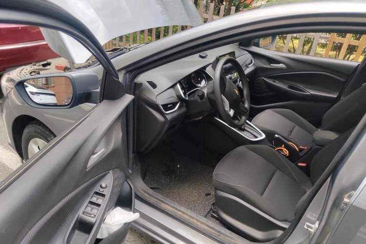 Used Chevrolet Cavalier 2022 325T Automatic Enjoyment Edition Driver Seat
