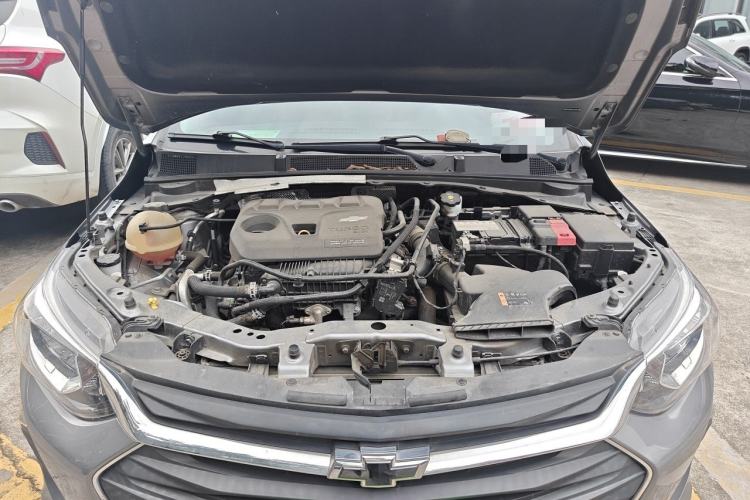 Used Chevrolet Cavalier 2022 325T Automatic Enjoyment Edition Engine Bay