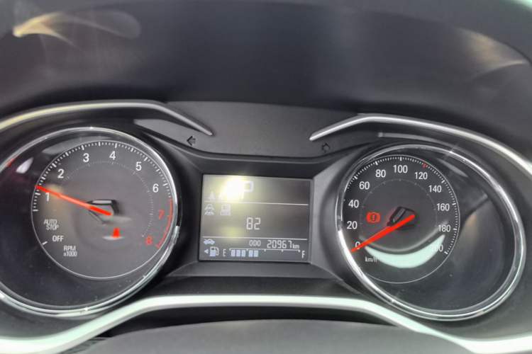 Used Chevrolet Cavalier 2022 325T Automatic Enjoyment Edition Instrument Cluster