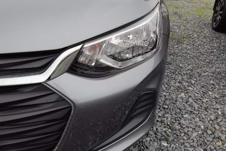 Used Chevrolet Cavalier 2022 325T Automatic Enjoyment Edition Left Front Headlight