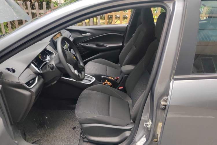 Used Chevrolet Cavalier 2022 325T Automatic Enjoyment Edition Left Front Seat