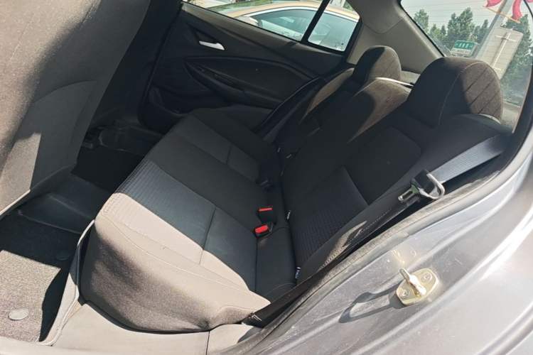 Used Chevrolet Cavalier 2022 325T Automatic Enjoyment Edition Left Rear Seat