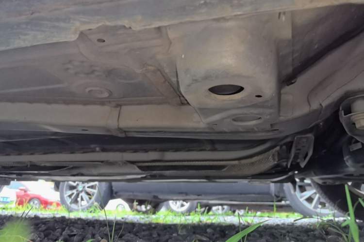 Used Chevrolet Cavalier 2022 325T Automatic Enjoyment Edition Right Side Sill