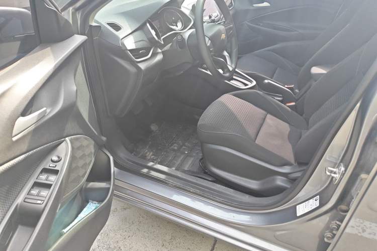 Used Chevrolet Cavalier 2022 325T Automatic Enjoyment Edition Driver Seat