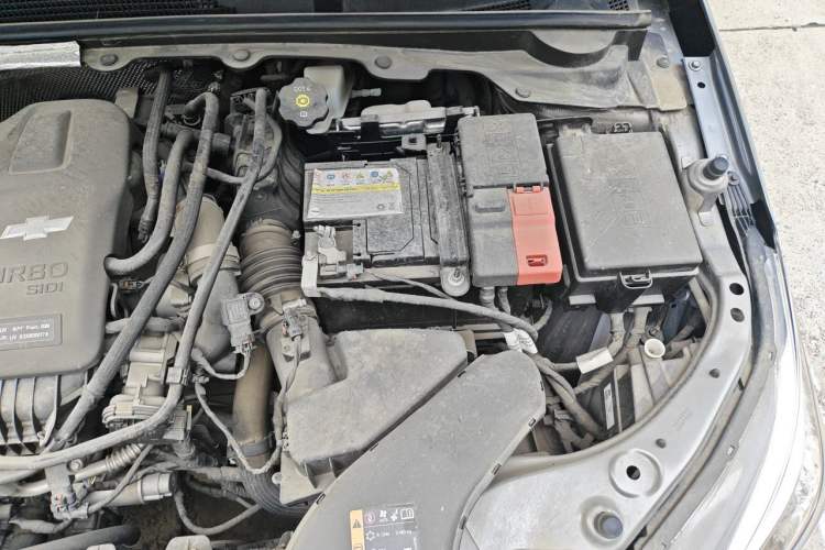 Used Chevrolet Cavalier 2022 325T Automatic Enjoyment Edition Engine Bay Left