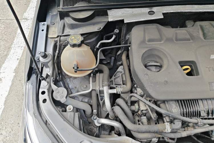 Used Chevrolet Cavalier 2022 325T Automatic Enjoyment Edition Engine Bay Right
