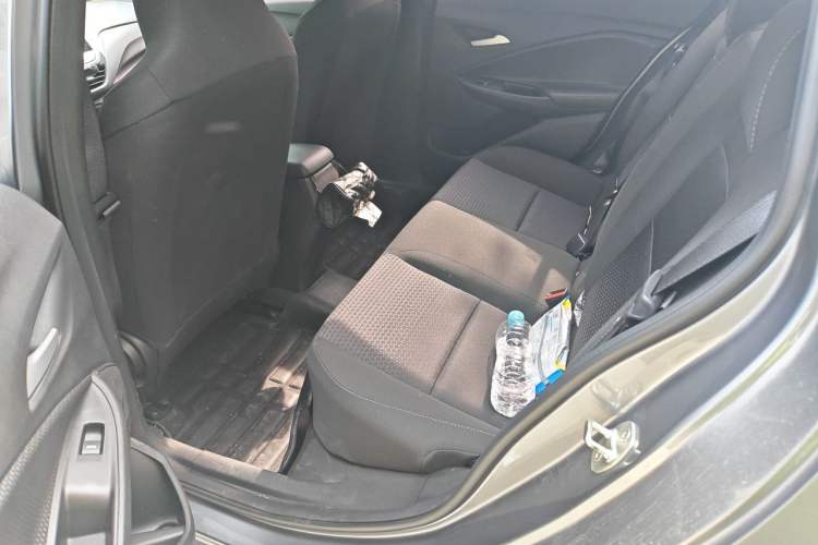 Used Chevrolet Cavalier 2022 325T Automatic Enjoyment Edition Left Rear Seat