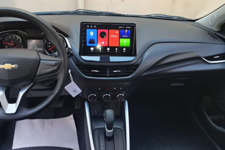 Used Chevrolet Cavalier 2022 325T Automatic Enjoyment Edition Audio And AC Panel