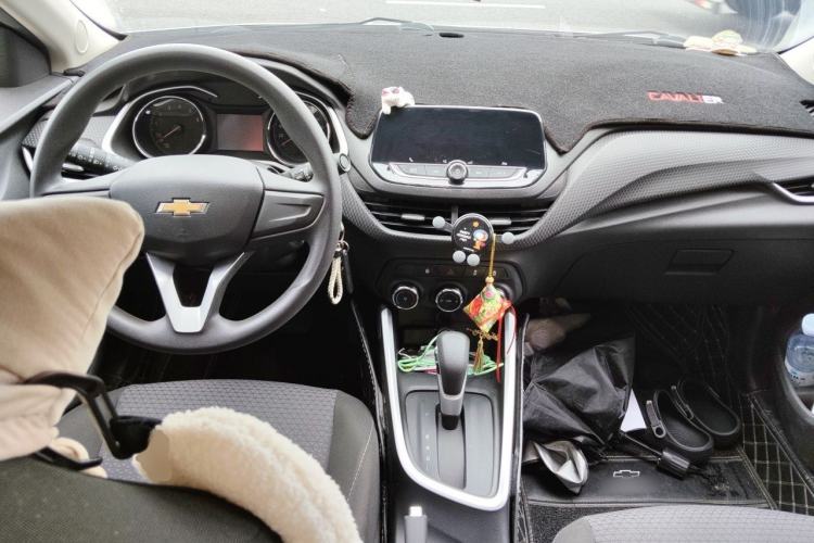 Used Chevrolet Cavalier 2022 325T Automatic Enjoyment Edition Center Console