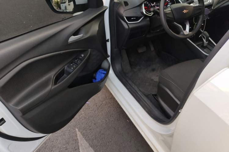 Used Chevrolet Cavalier 2022 325T Automatic Enjoyment Edition Driver Seat