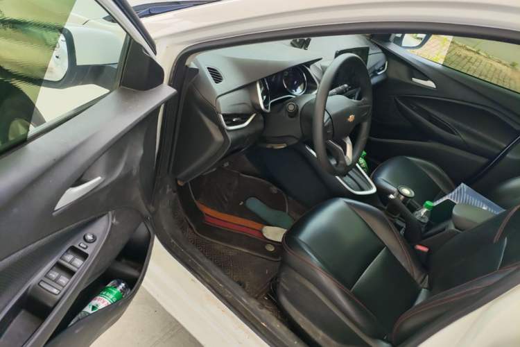 Used Chevrolet Cavalier 2022 325T Automatic Enjoyment Edition Driver Seat