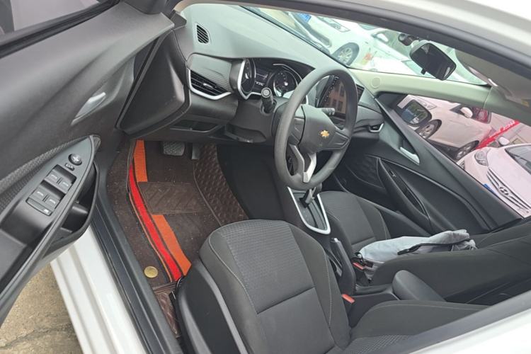 Used Chevrolet Cavalier 2022 325T Automatic Enjoyment Edition Driver Seat