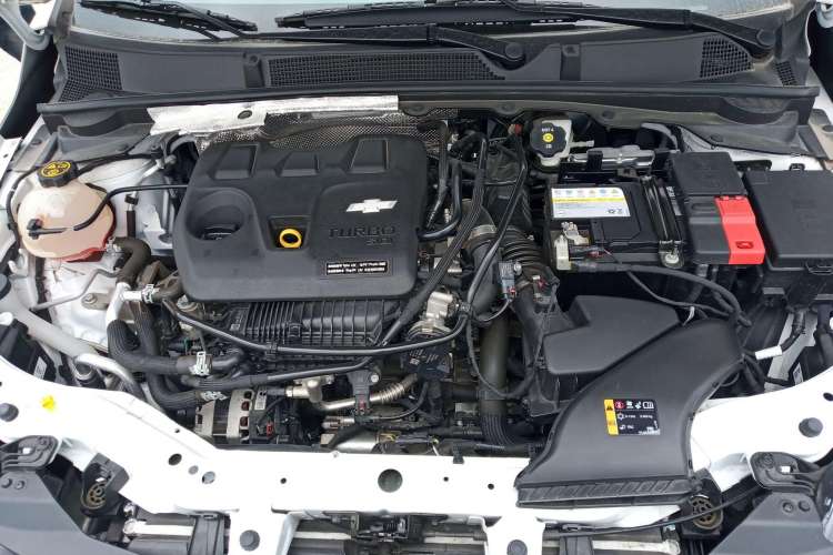 Used Chevrolet Cavalier 2022 325T Automatic Enjoyment Edition Engine Bay