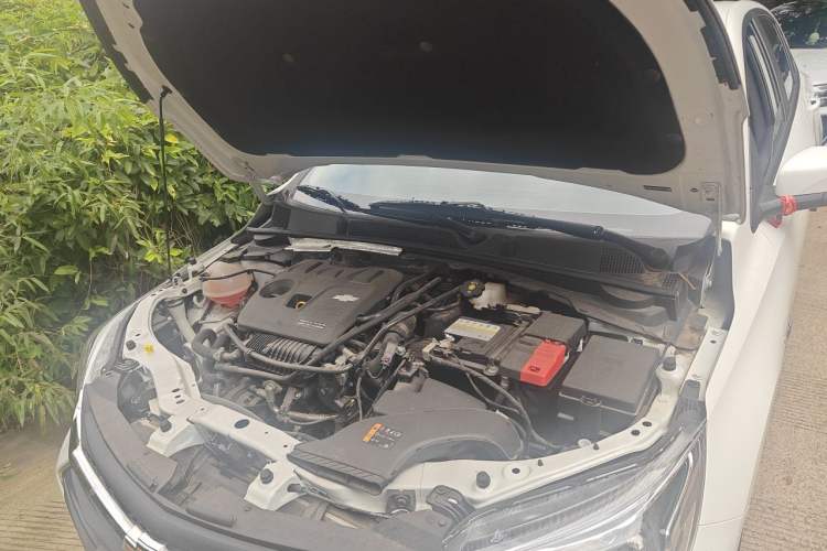Used Chevrolet Cavalier 2022 325T Automatic Enjoyment Edition Engine Bay Left