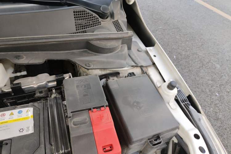 Used Chevrolet Cavalier 2022 325T Automatic Enjoyment Edition Engine Bay Left