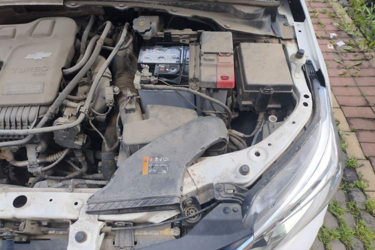 Used Chevrolet Cavalier 2022 325T Automatic Enjoyment Edition Engine Bay Left