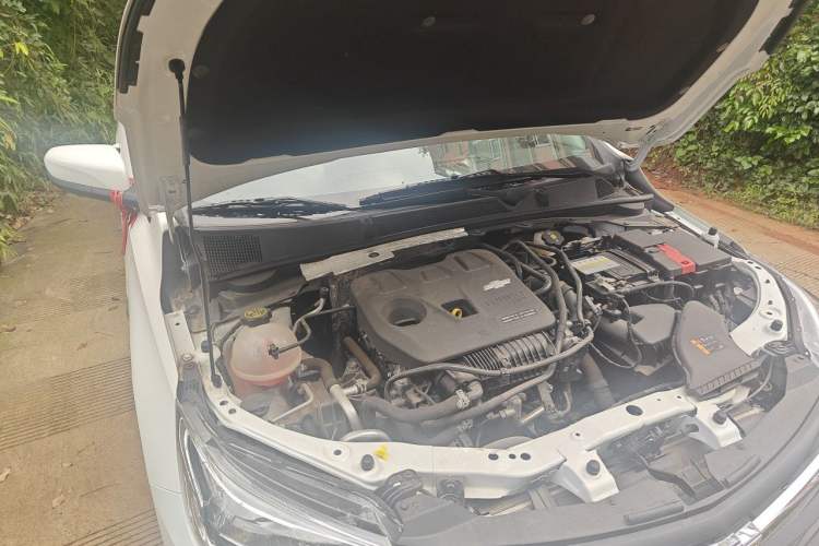 Used Chevrolet Cavalier 2022 325T Automatic Enjoyment Edition Engine Bay Right