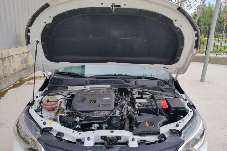Used Chevrolet Cavalier 2022 325T Automatic Enjoyment Edition Engine Bay