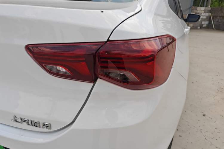 Used Chevrolet Cavalier 2022 325T Automatic Enjoyment Edition Exterior 3