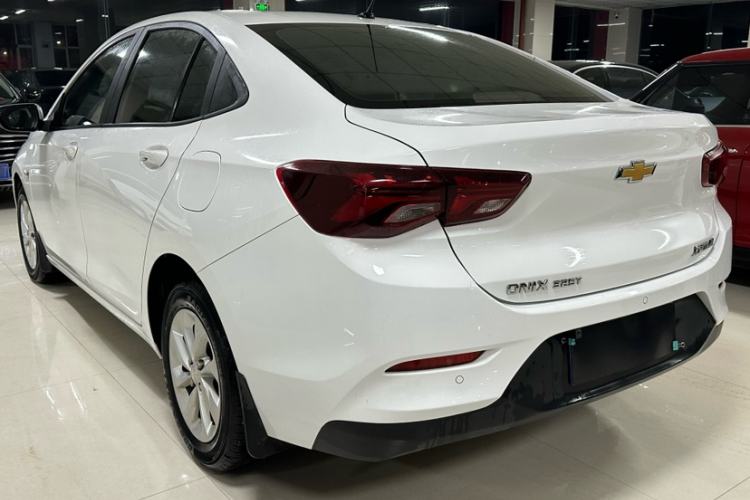 Used Chevrolet Cavalier 2022 325T Automatic Enjoyment Edition Exterior 9