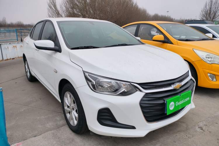 Used Chevrolet Cavalier 2022 325T Automatic Enjoyment Edition Front Right 45 Deg