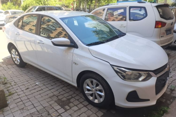 Used Chevrolet Cavalier 2022 325T Automatic Enjoyment Edition Front Right 45 Deg