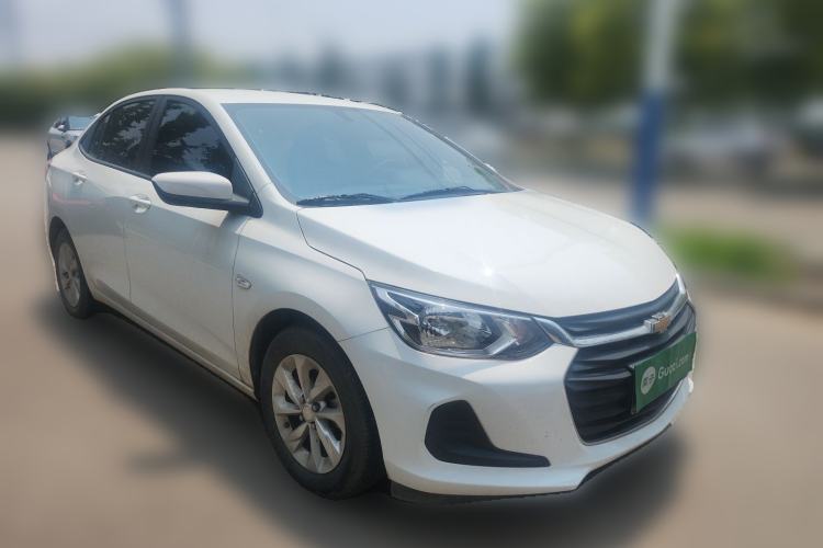 Used Chevrolet Cavalier 2022 325T Automatic Enjoyment Edition Front Right 45 Deg