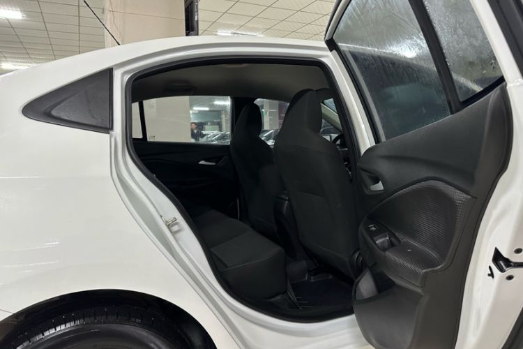 Used Chevrolet Cavalier 2022 325T Automatic Enjoyment Edition Headliner