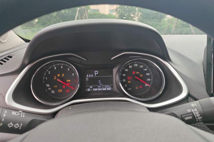 Used Chevrolet Cavalier 2022 325T Automatic Enjoyment Edition Instrument Cluster