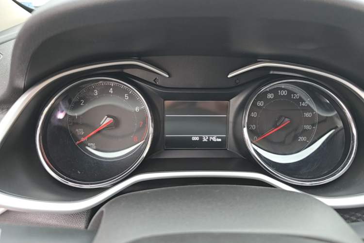 Used Chevrolet Cavalier 2022 325T Automatic Enjoyment Edition Instrument Cluster
