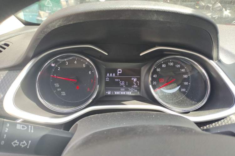 Used Chevrolet Cavalier 2022 325T Automatic Enjoyment Edition Instrument Cluster