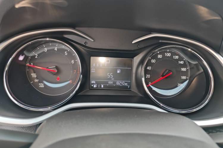 Used Chevrolet Cavalier 2022 325T Automatic Enjoyment Edition Instrument Cluster
