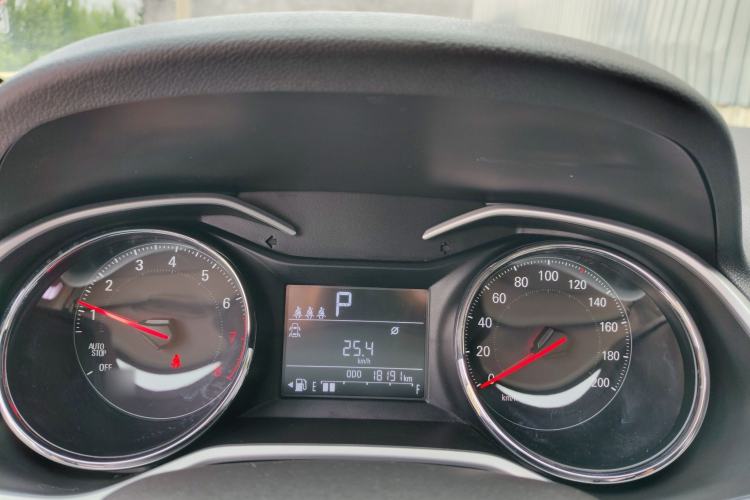 Used Chevrolet Cavalier 2022 325T Automatic Enjoyment Edition Instrument Cluster