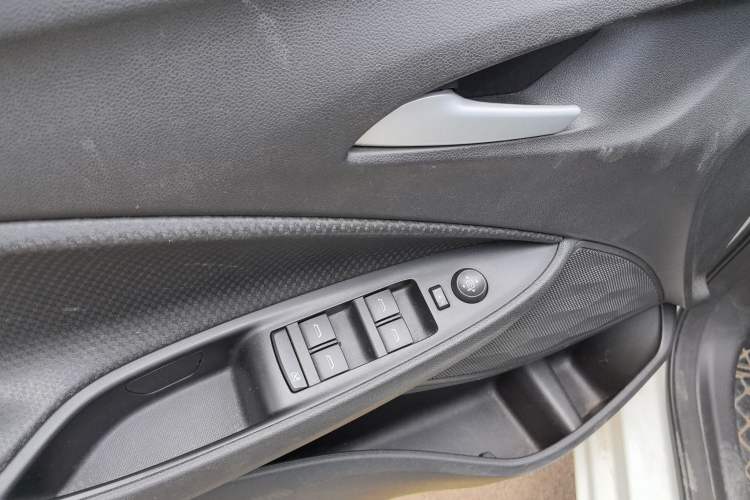 Used Chevrolet Cavalier 2022 325T Automatic Enjoyment Edition Interior 1