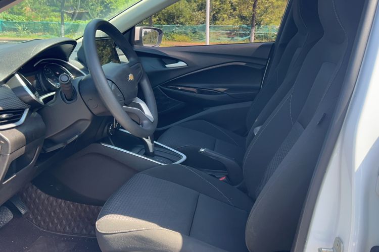 Used Chevrolet Cavalier 2022 325T Automatic Enjoyment Edition Interior 1