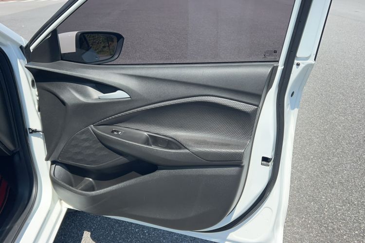 Used Chevrolet Cavalier 2022 325T Automatic Enjoyment Edition Interior 12